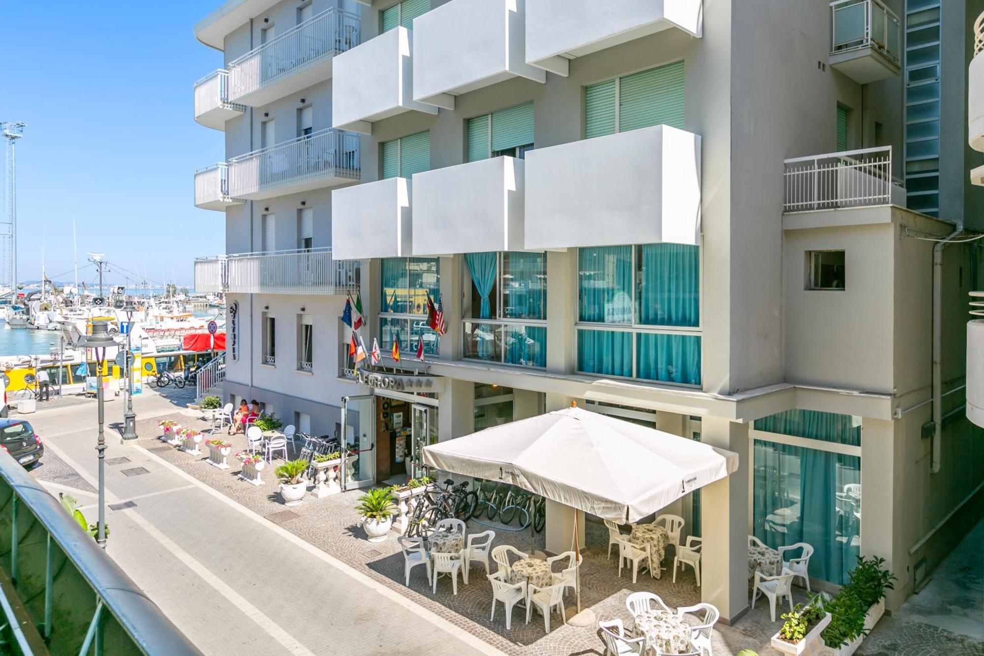 Hotel Europa Gabicce Mare Eksteriør billede